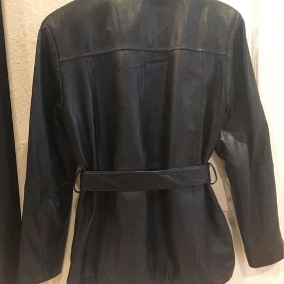 Wilson’s Pelle Studio Zip Front Belted Jacket - Picture 3 of 7